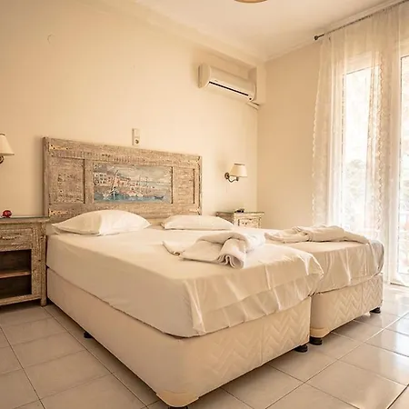 Hotel Aspasia & *