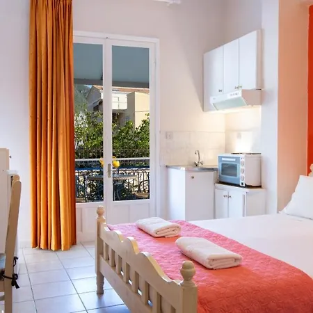 Aspasia & Hotel *