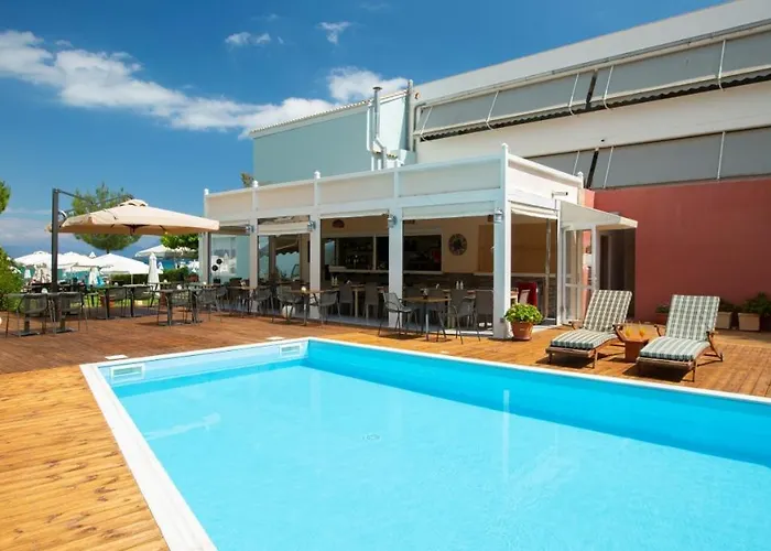 Aspasia & فندق نيدري